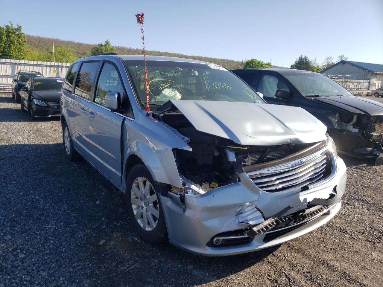 CHRYSLER TOWN & COU 2013 with VIN 2C4RC1BG6DR511335 - Photo from auction