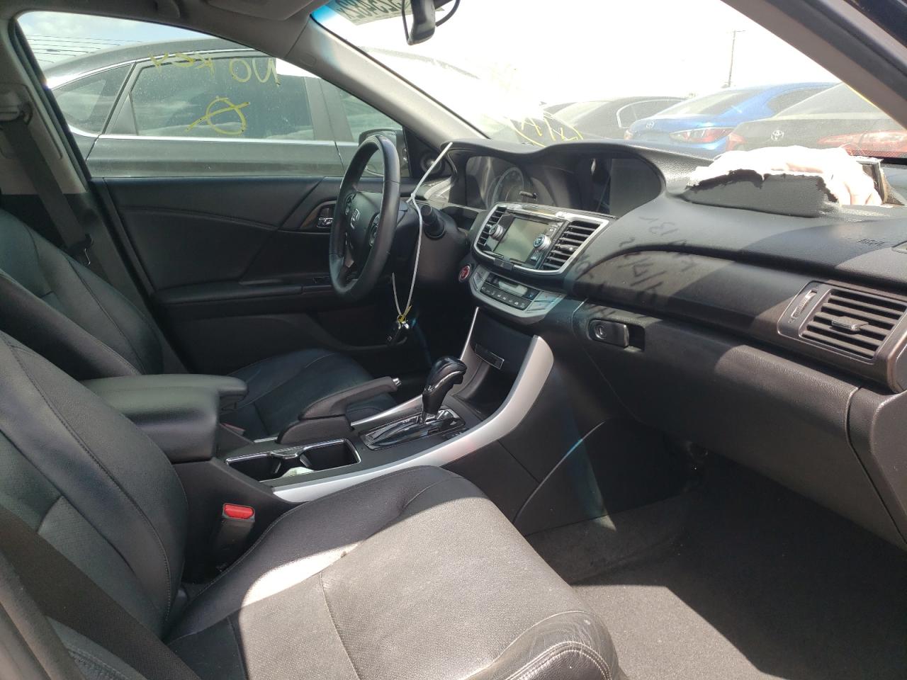 Photo 5 from auction – 2015 HONDA ACCORD EXL with VIN 1HGCR2F85FA213784