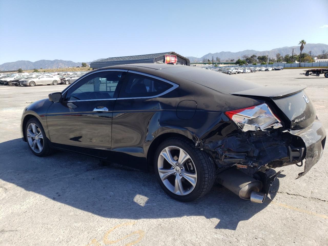 Photo 3 from auction – 2011 HONDA ACCORD EXL with VIN 1HGCS2B8XBA003329