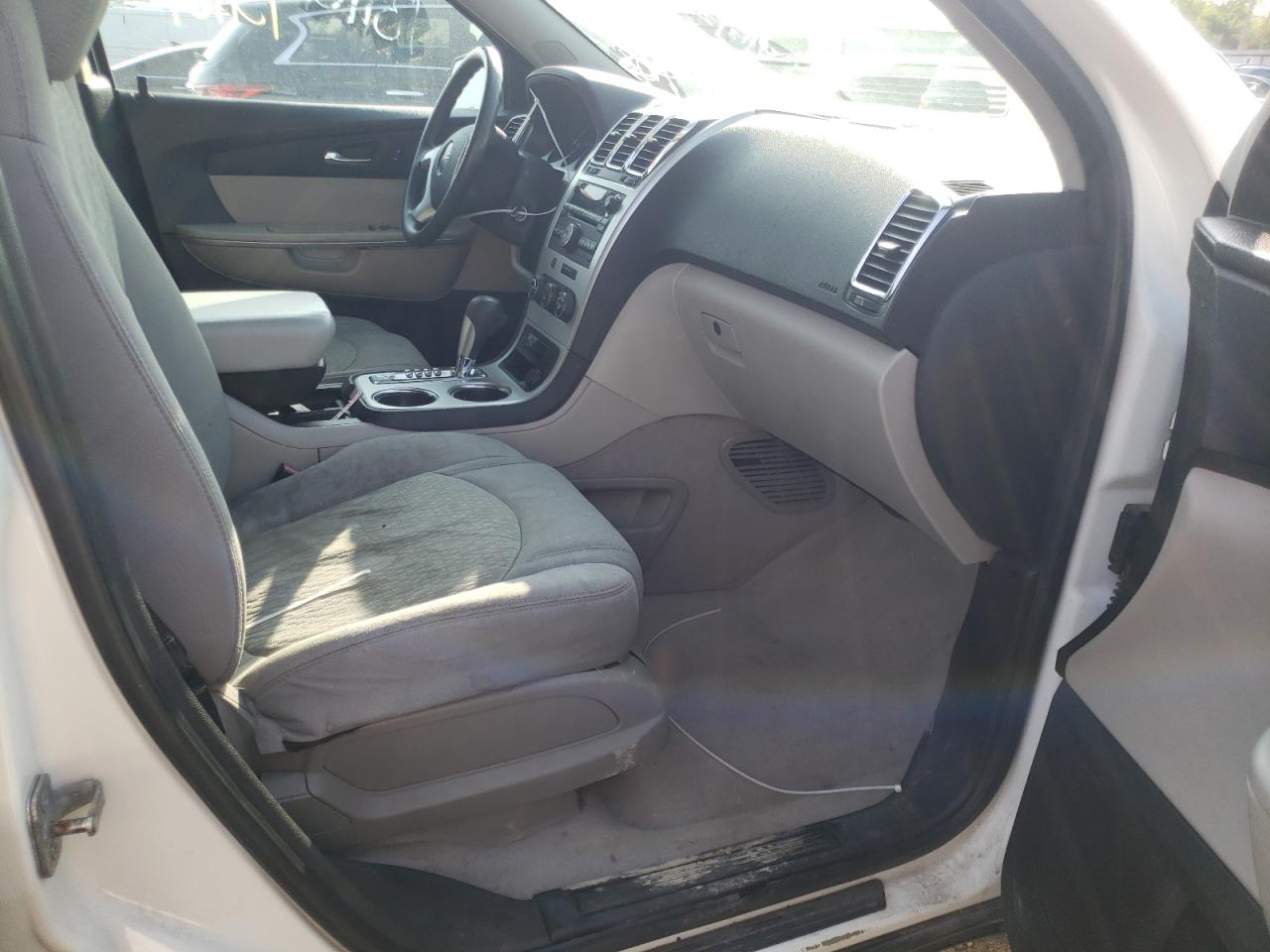 Photo 5 from auction – 2011 GMC ACADIA SLE with VIN 1GKKRNED5BJ366268