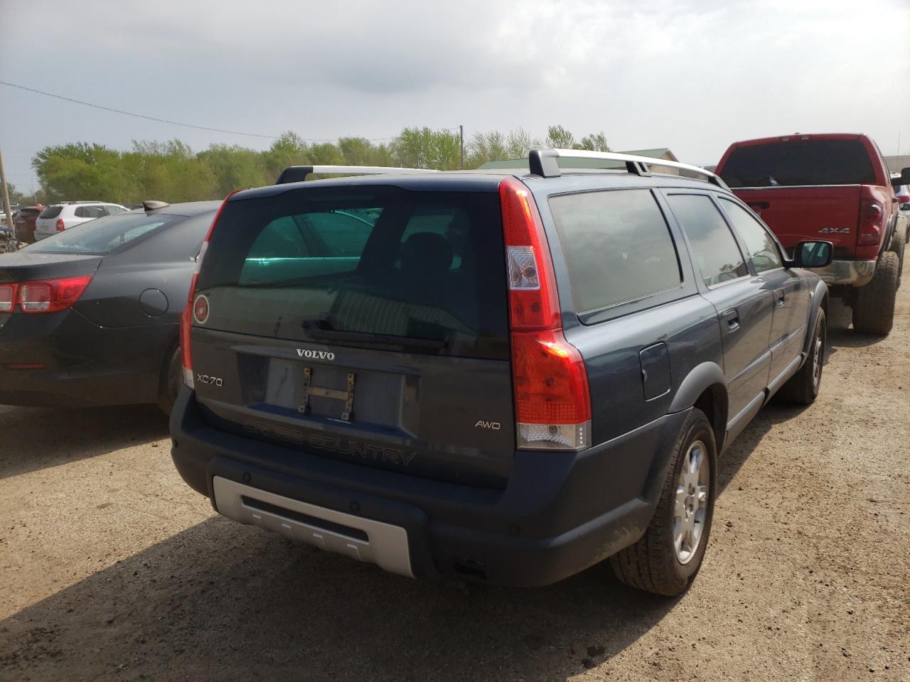Photo 4 from auction – 2006 VOLVO 144S with VIN YV4SZ592261210082