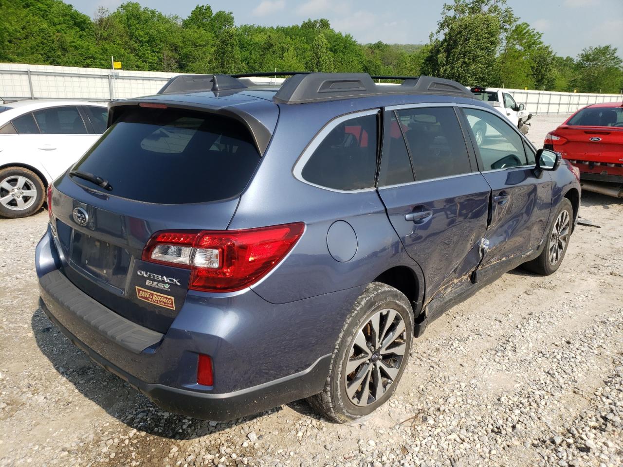Снимка 4 от търг – 2017 SUBARU OUTBACK 2. с VIN 4S4BSAKC7H3380640