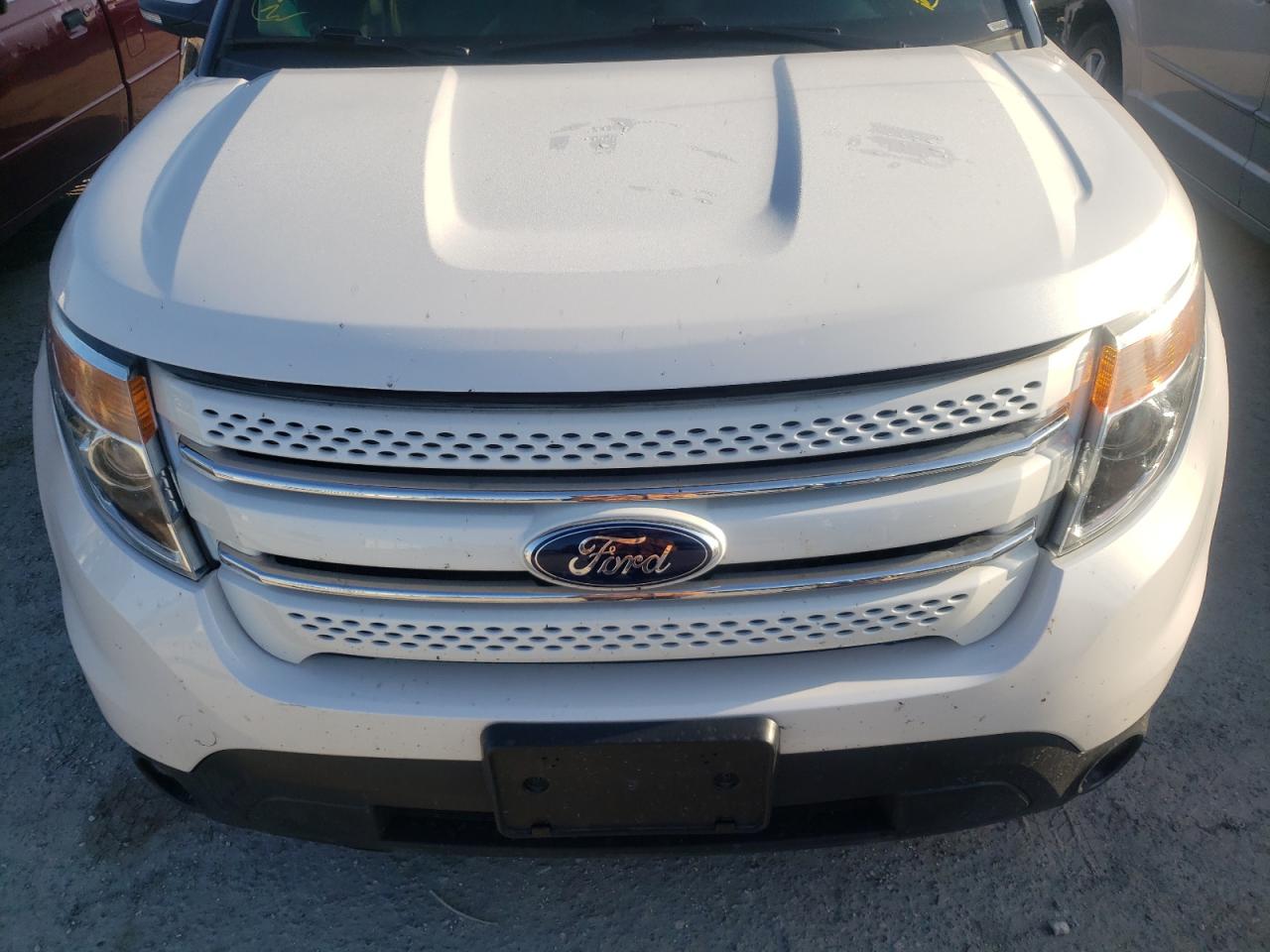Photo 7 from auction – 2015 FORD EXPLORER L with VIN 1FM5K7F88FGC34677