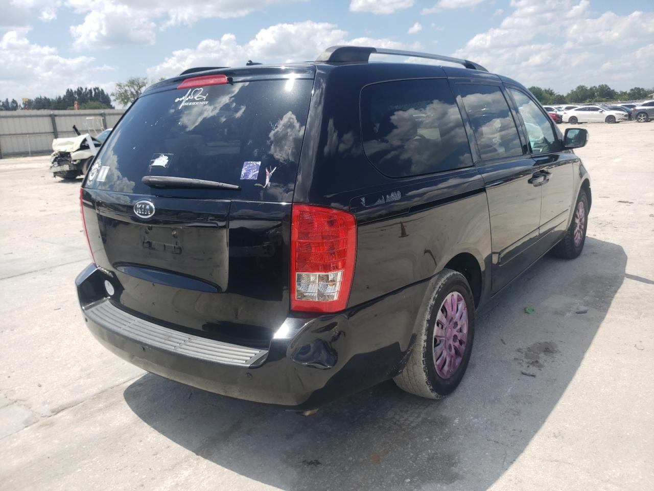 Photo 4 from auction – 2012 KIA SEDONA LX with VIN KNDMG4C72C6426058