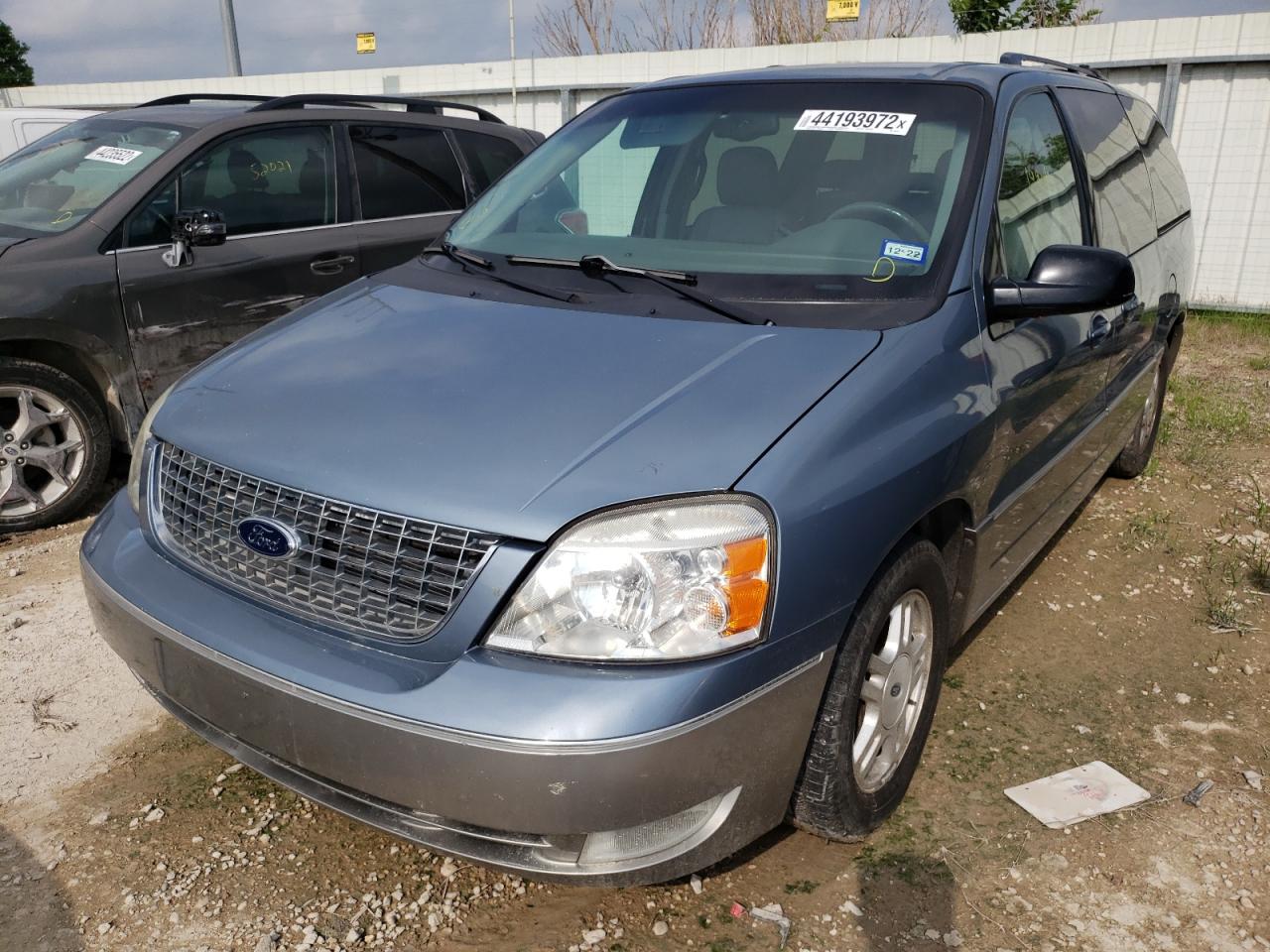 Photo 2 from auction – 2004 FORD FREESTAR L with VIN 2FMDA58294BA51952