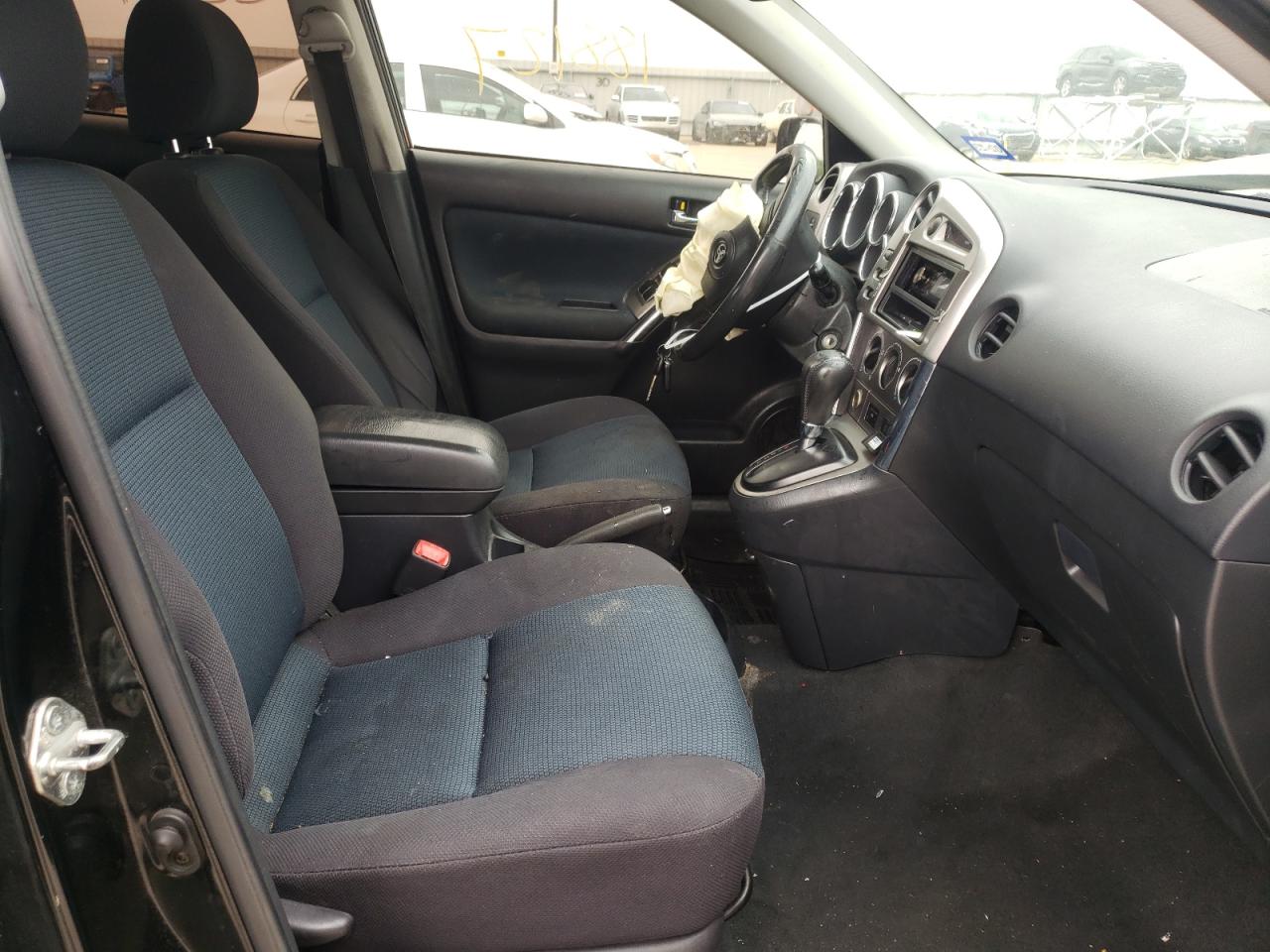 Photo 5 from auction – 2005 TOYOTA COROLLA MA with VIN 2T1KR32E25C475378