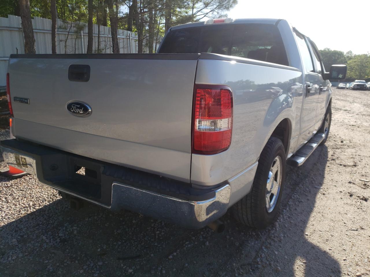 Photo 4 from auction – 2007 FORD F150 SUPER with VIN 1FTRW12W17FB41647