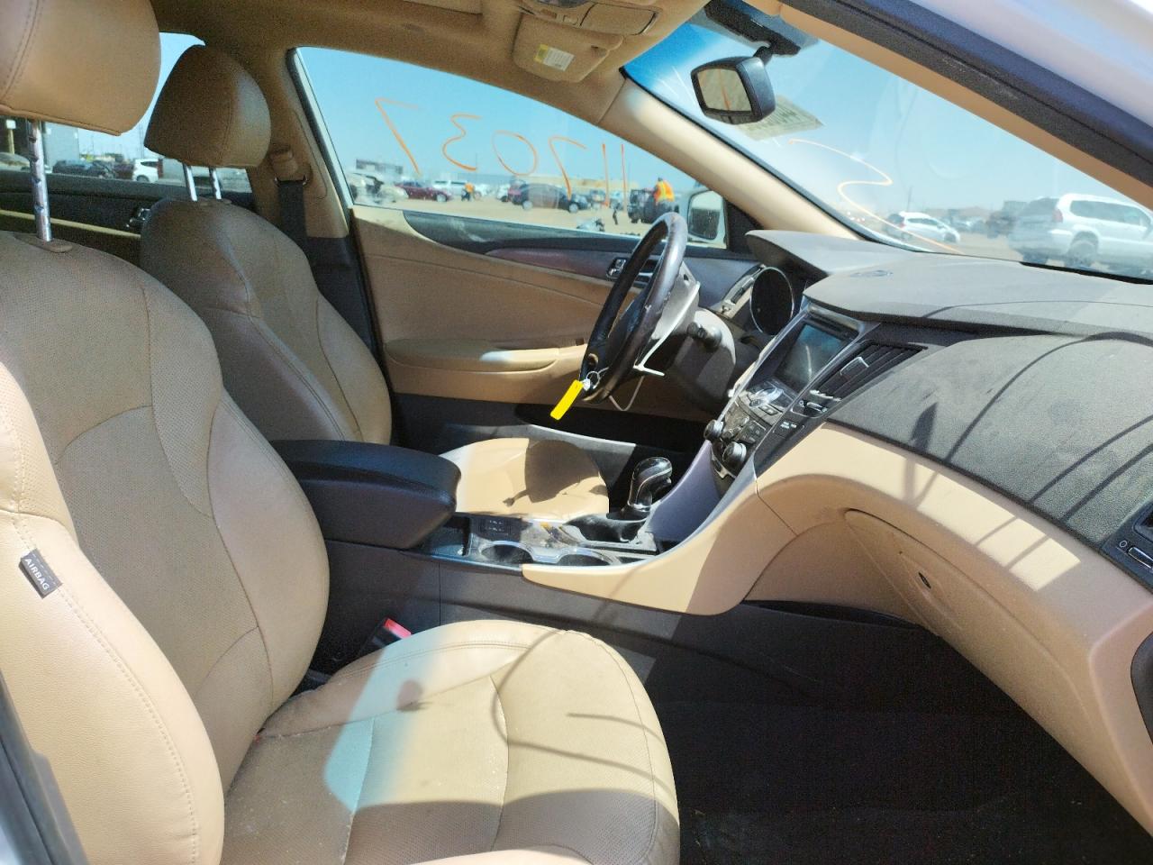 Photo 5 from auction – 2015 HYUNDAI SONATA HYB with VIN KMHEC4A42FA123383