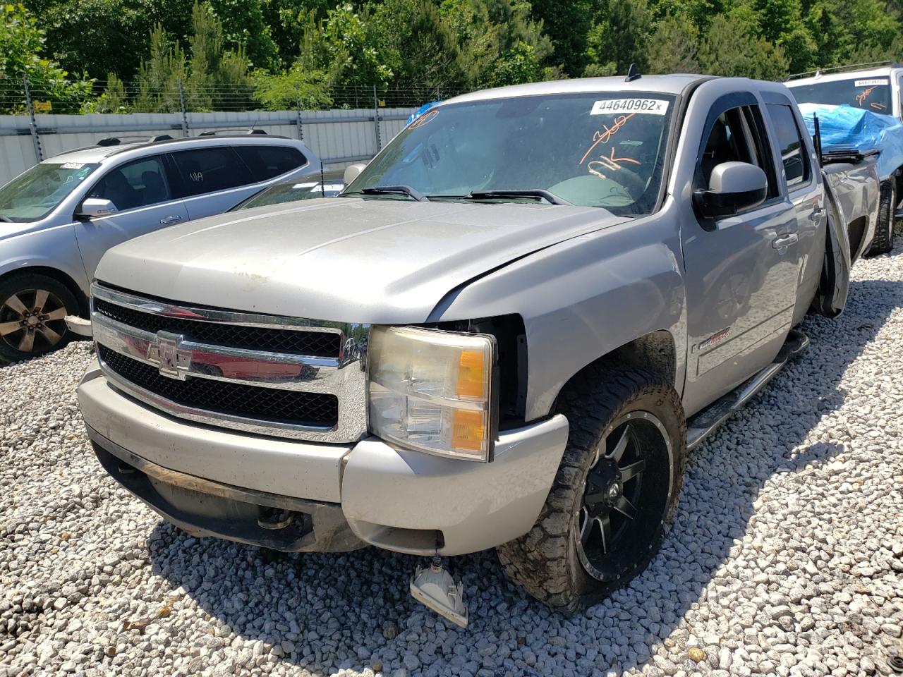 Photo 2 from auction – 2008 CHEVROLET SILVERADO with VIN 2GCEK13Y081117648