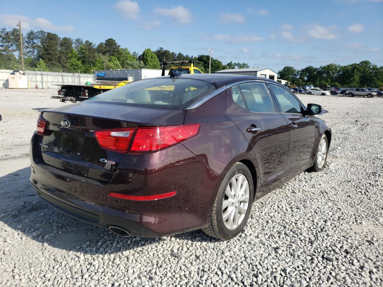 Фото 4 с аукциона – 2015 KIA OPTIMA EX с VIN 5XXGN4A72FG441767