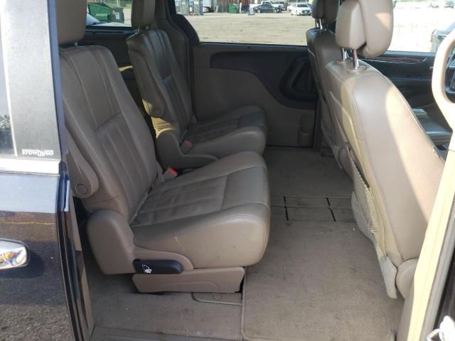 Photo 6 from auction – 2011 CHRYSLER TOWN & COU with VIN 2A4RR8DG1BR676852