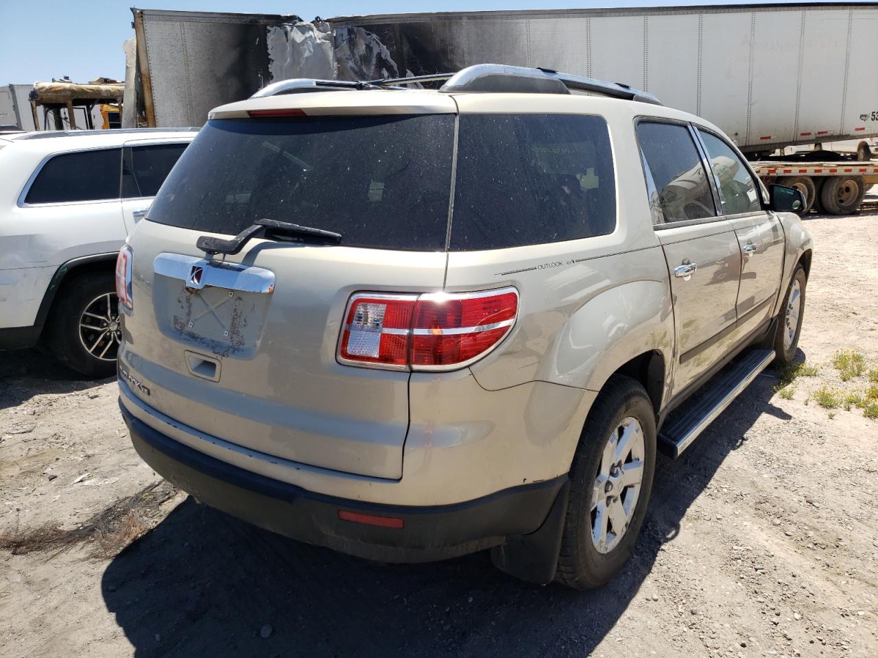 Photo 4 from auction – 2007 SATURN OUTLOOK XE with VIN 5GZER13727J126373