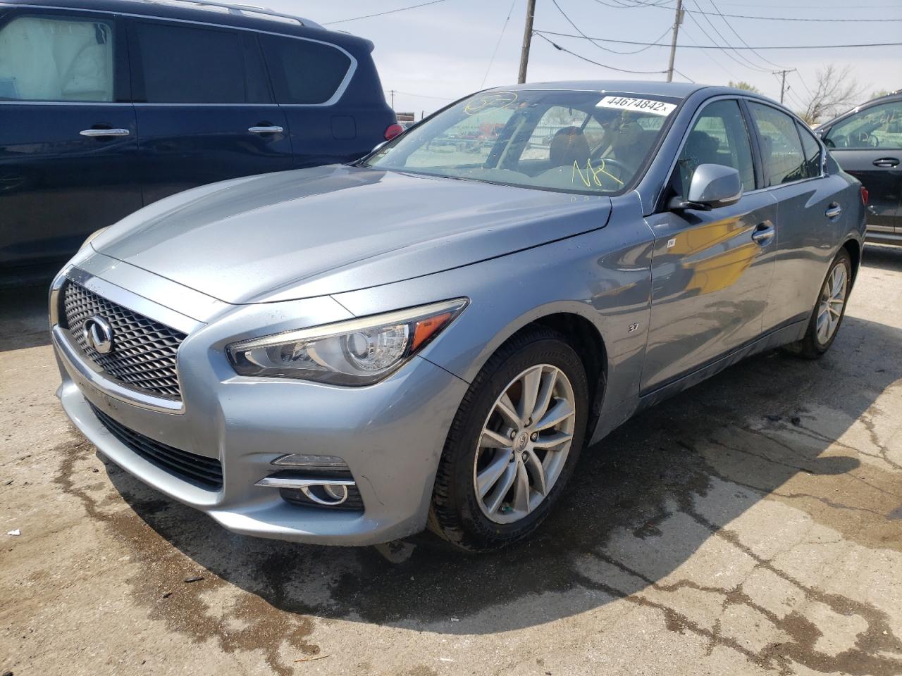 Photo 2 from auction – 2014 INFINITI Q50 BASE with VIN JN1BV7AR4EM685820