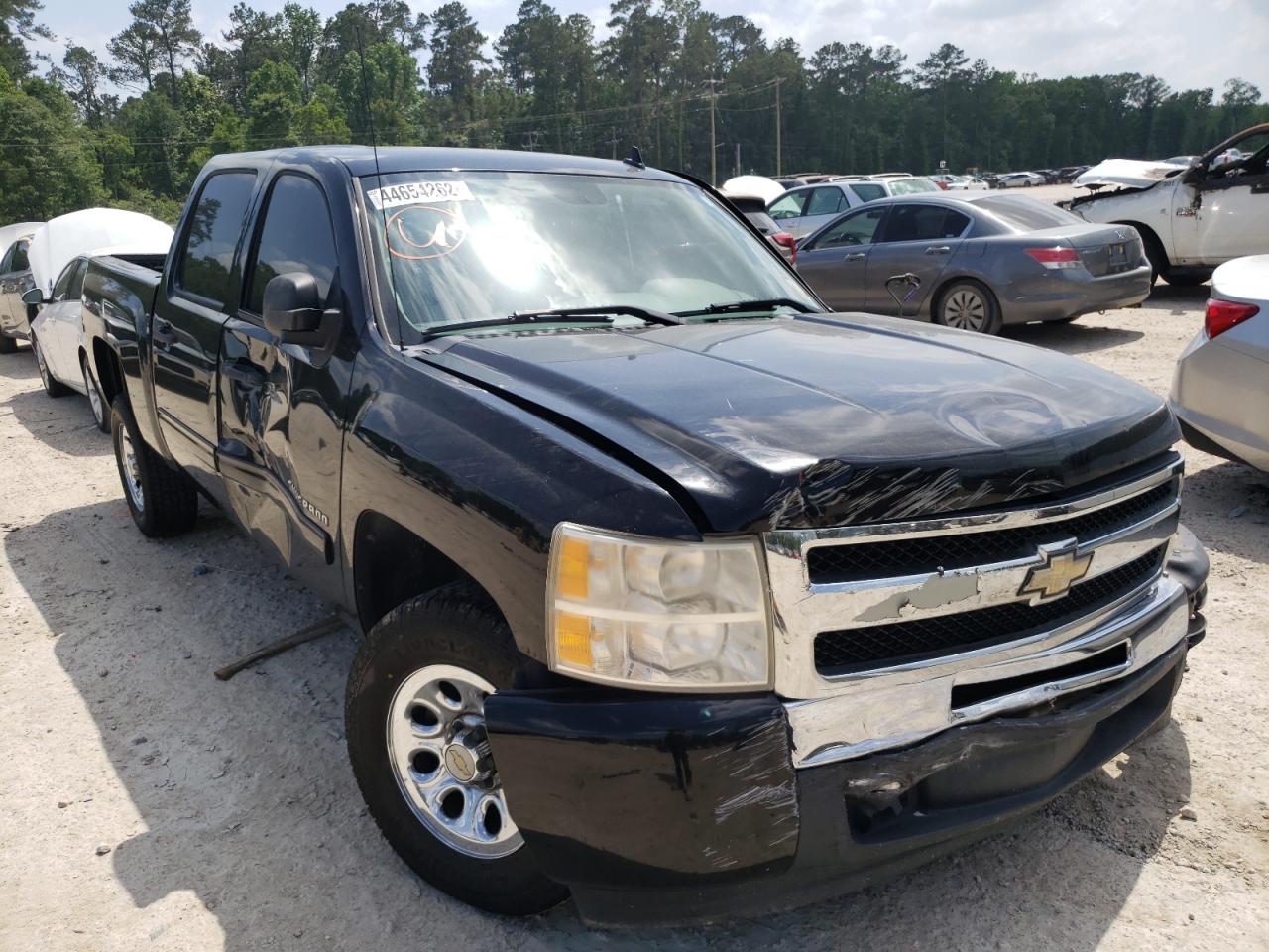 CHEVROLET SILVERADO 2011 with VIN 3GCPCREA8BG378240 - Photo from auction