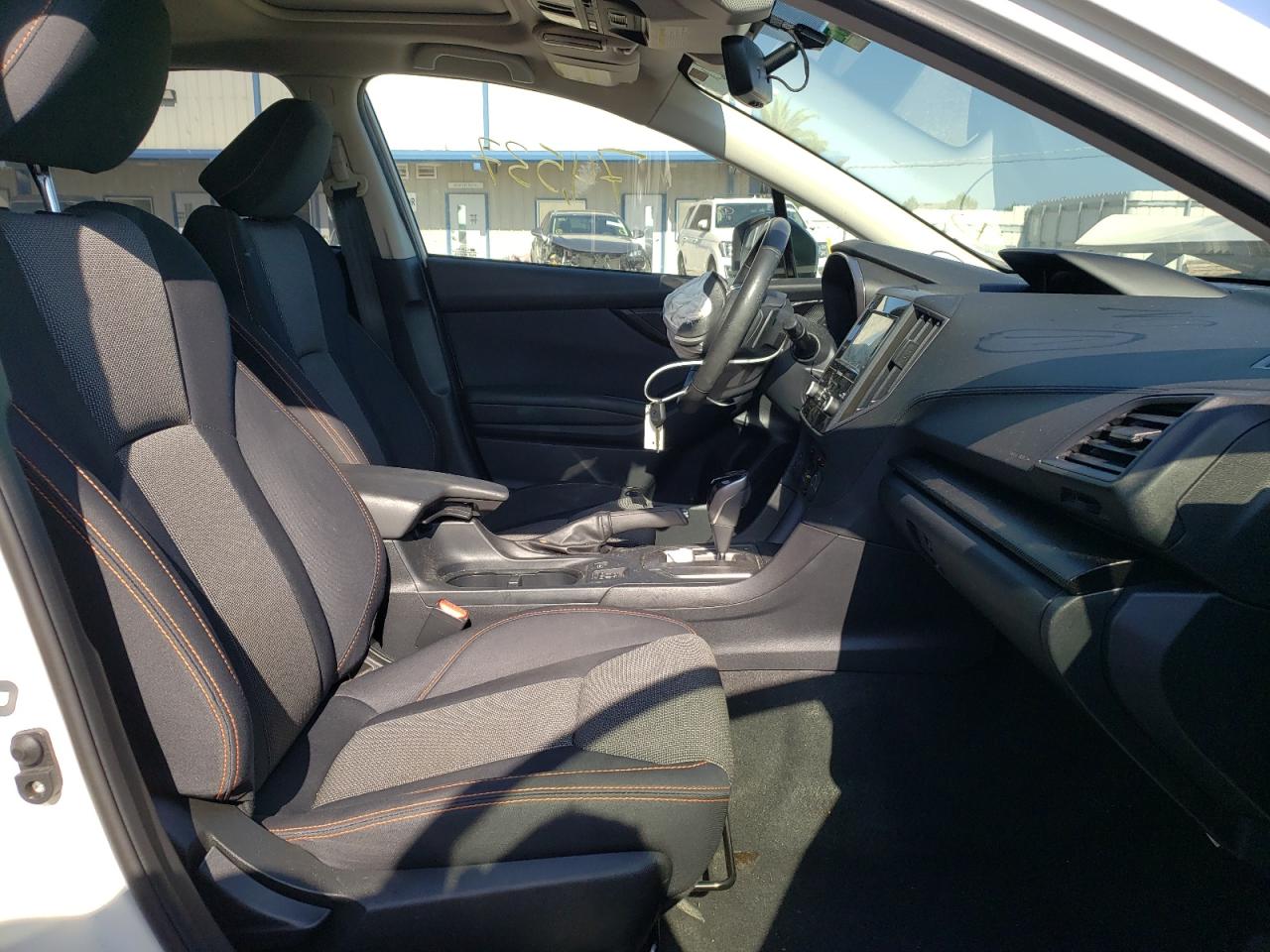 Photo 5 from auction – 2018 SUBARU CROSSTREK with VIN JF2GTADC9J8256156