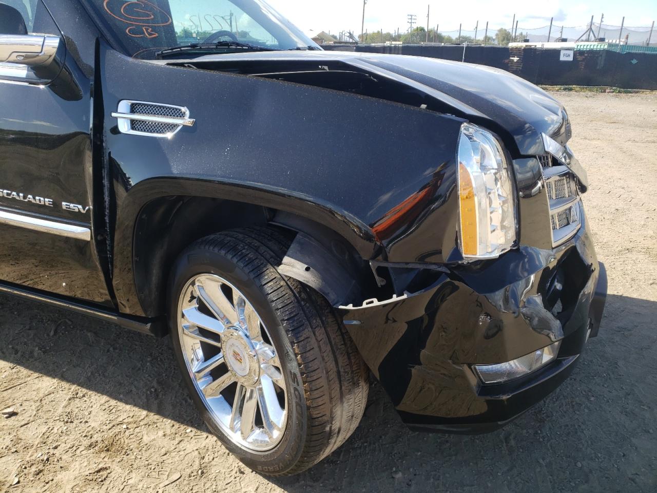 Photo 9 from auction – 2012 CADILLAC ESCALADE E with VIN 1GYS4KEF5CR293636