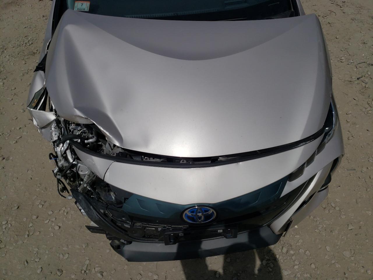 Photo 7 from auction – 2018 TOYOTA PRIUS PRIM with VIN JTDKARFP2J3083798