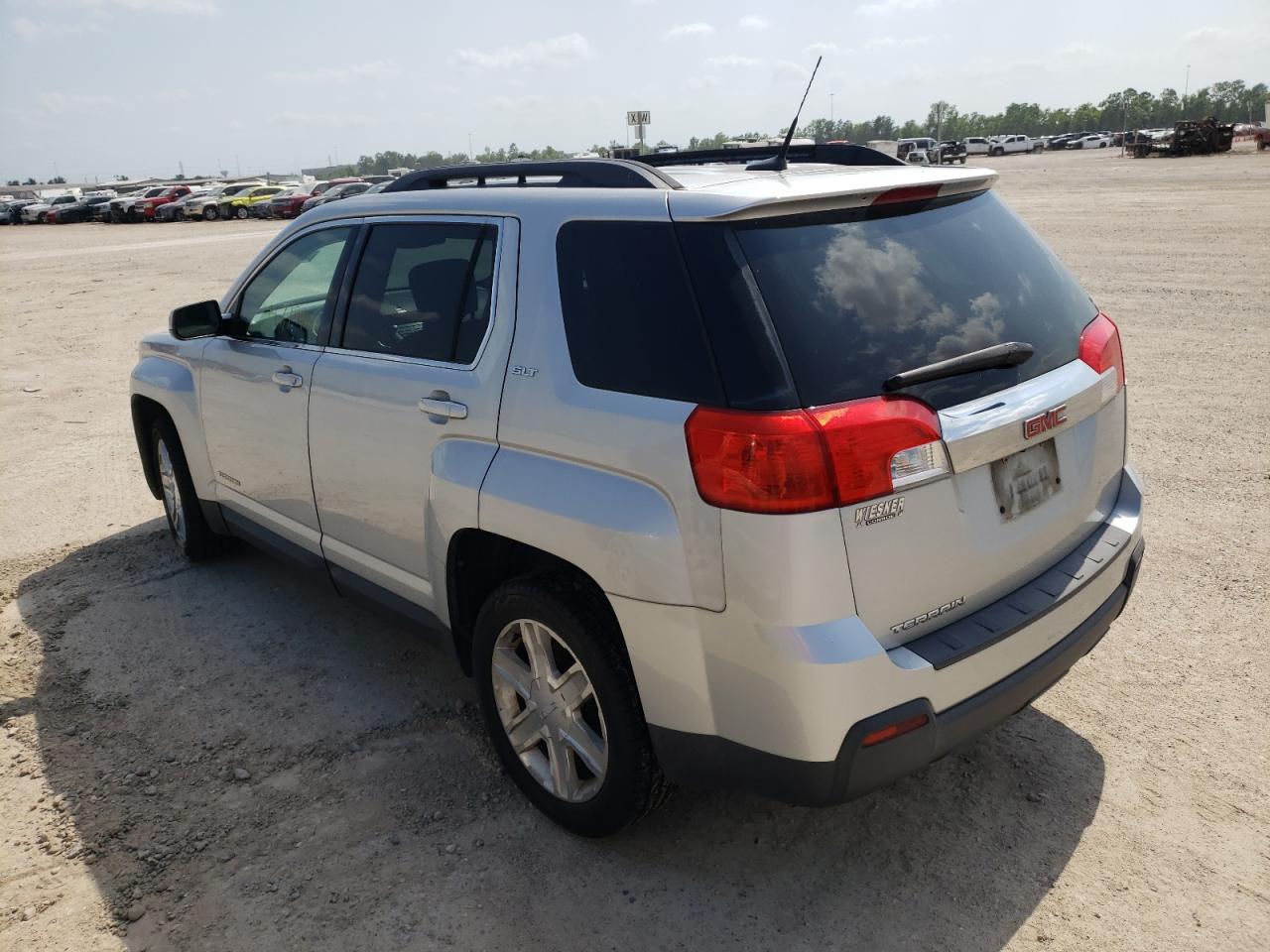 Photo 3 from auction – 2011 GMC TERRAIN SL with VIN 2CTALUEC2B6450138