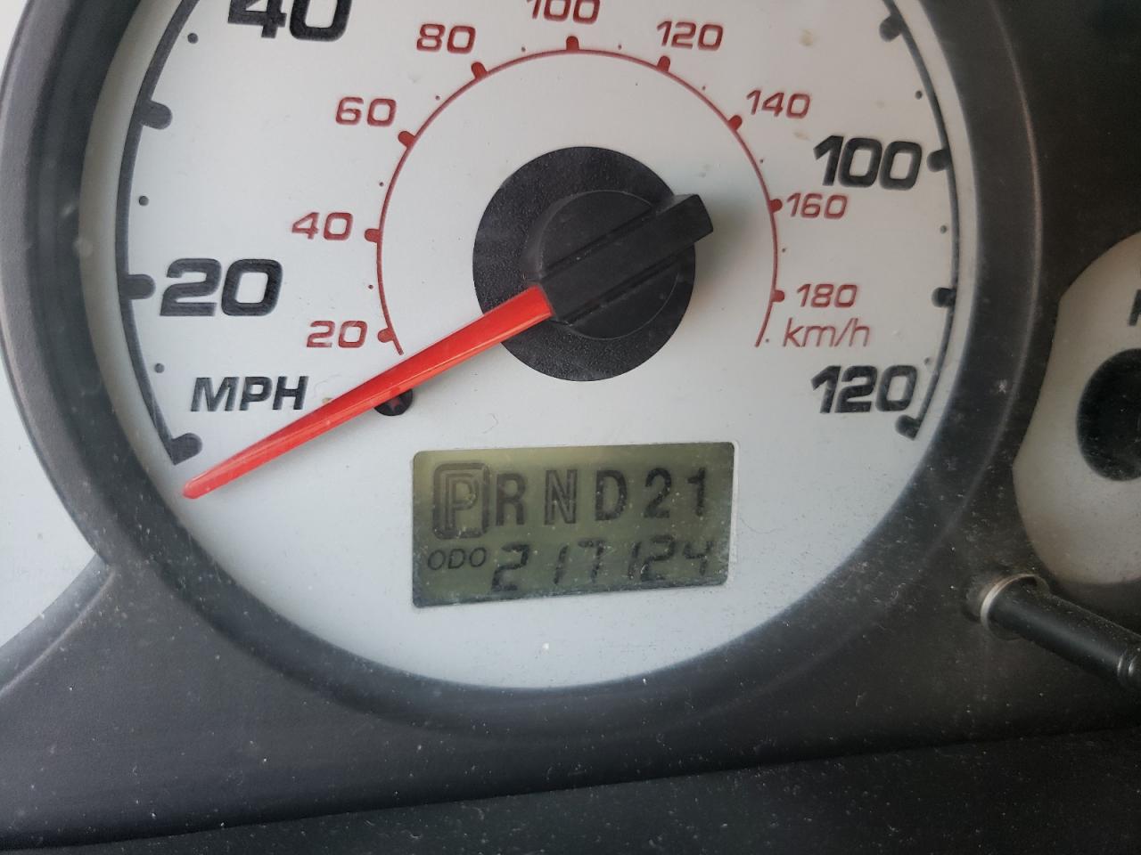 Photo 8 from auction – 2003 FORD ESCAPE XLT with VIN 1FMYU93133KA40528
