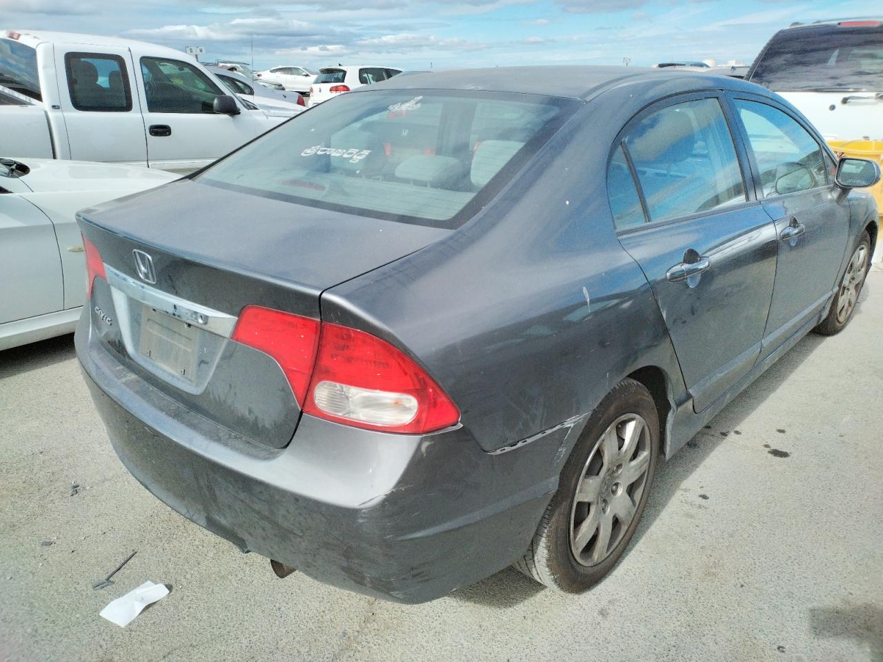 Photo 4 from auction – 2009 HONDA CIVIC with VIN 2HGFA16539H521479