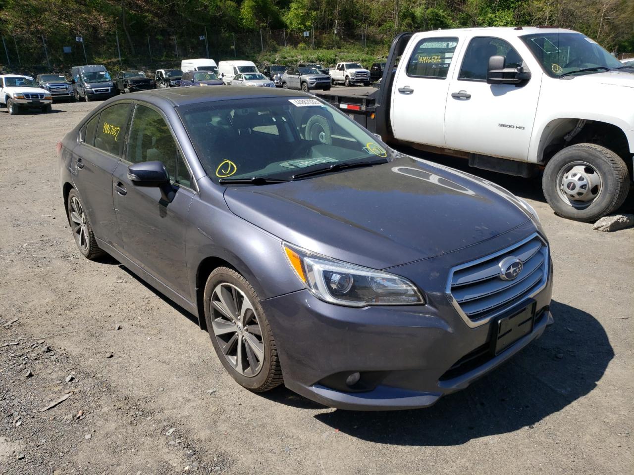 SUBARU LEGACY 2.5 2015 with VIN 4S3BNAN65F3059985 - Photo from auction