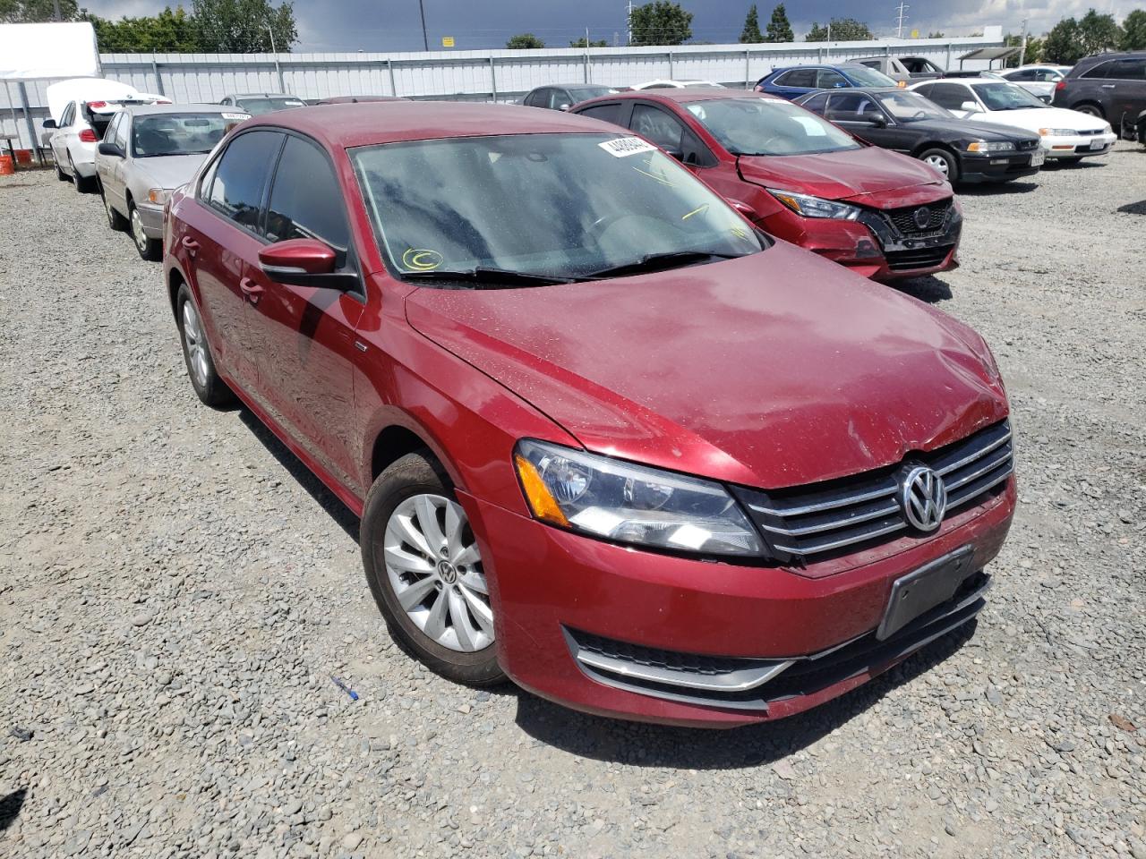 VOLKSWAGEN PASSAT S 2015 with VIN 1VWAT7A30FC089554 - Photo from auction