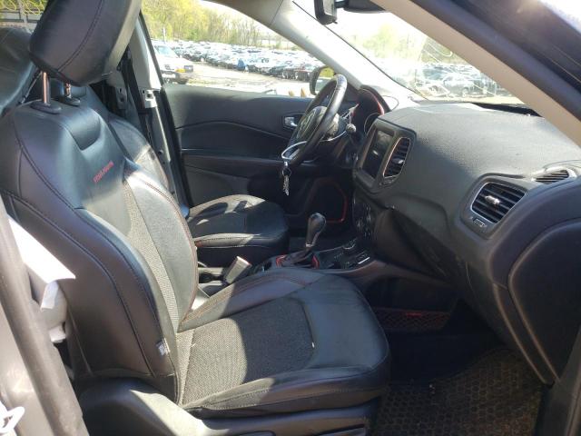 Photo 5 from auction – 2019 JEEP COMPASS TR with VIN 3C4NJDDB3KT721926