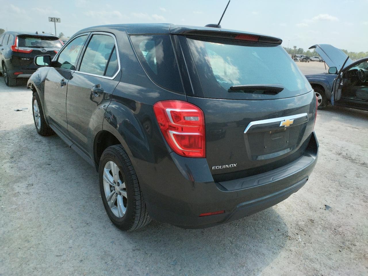 Photo 3 from auction – 2017 CHEVROLET EQUINOX LS with VIN 2GNALBEK6H1532099