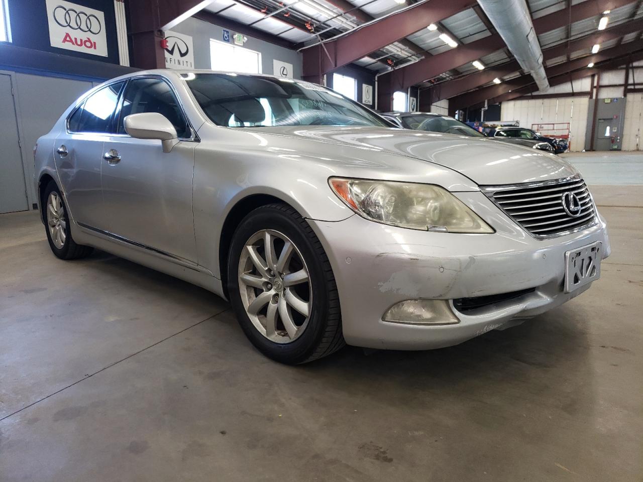 LEXUS LS 460 2009 with VIN JTHCL46F895001502 - Photo from auction
