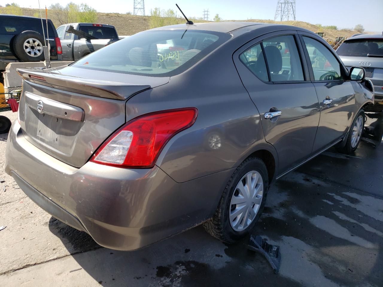 Photo 4 from auction – 2013 NISSAN VERSA S with VIN 3N1CN7AP4DL882918