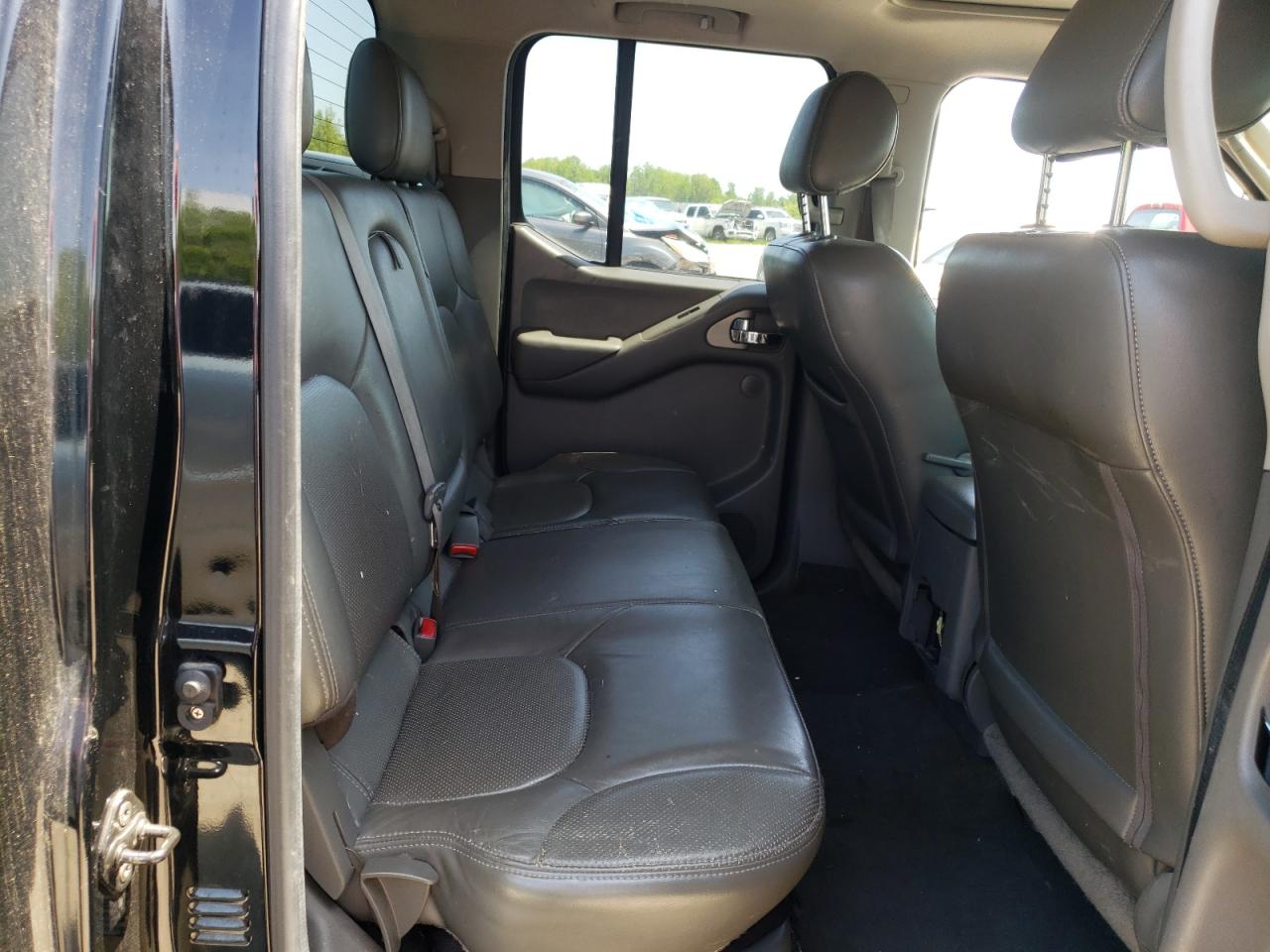 Photo 6 from auction – 2006 NISSAN FRONTIER C with VIN 1N6AD07U36C460470
