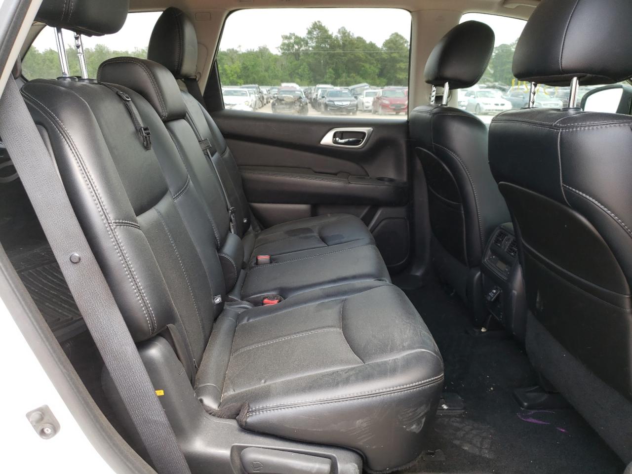 Photo 6 from auction – 2014 NISSAN PATHFINDER with VIN 5N1AR2MN3EC716503