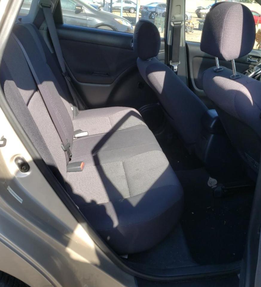 Photo 6 from auction – 2003 TOYOTA MATRIX XR with VIN 2T1KR32E13C011172