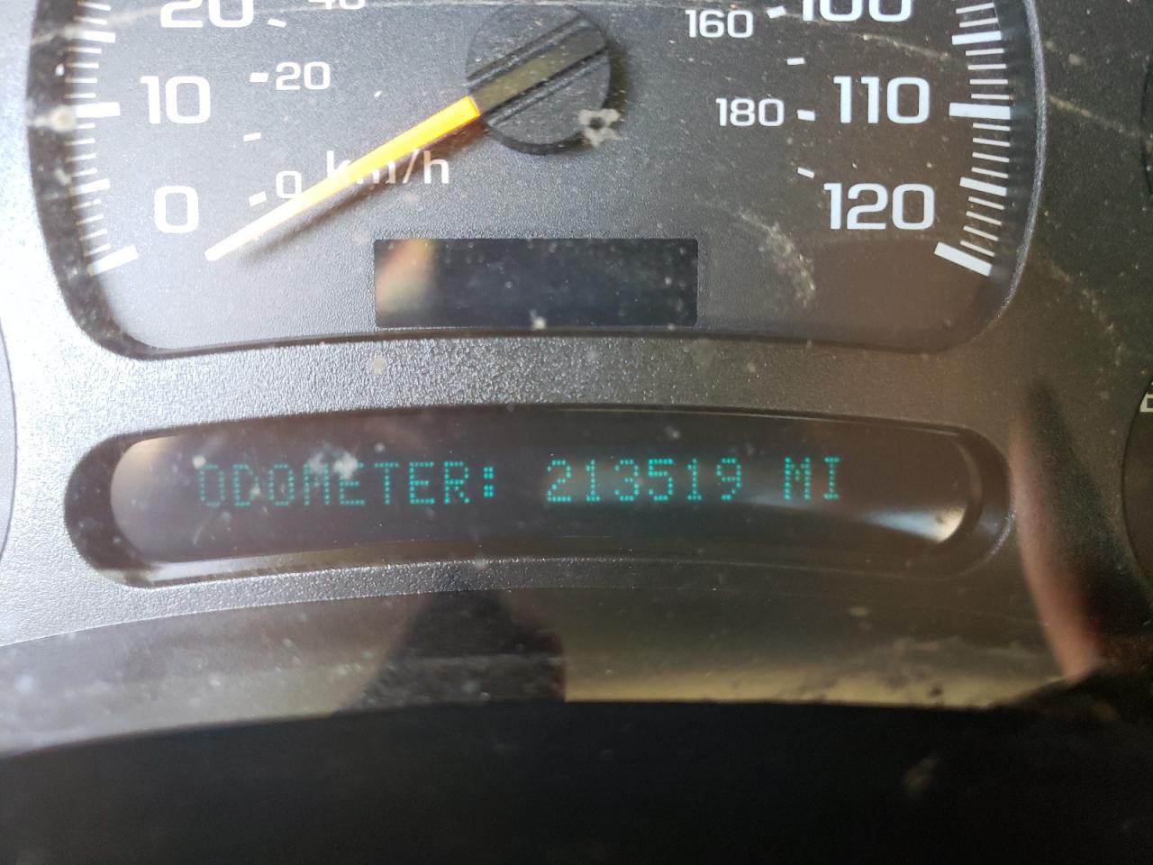 Photo 8 from auction – 2005 CHEVROLET SILVERADO with VIN 2GCEK13T851164944