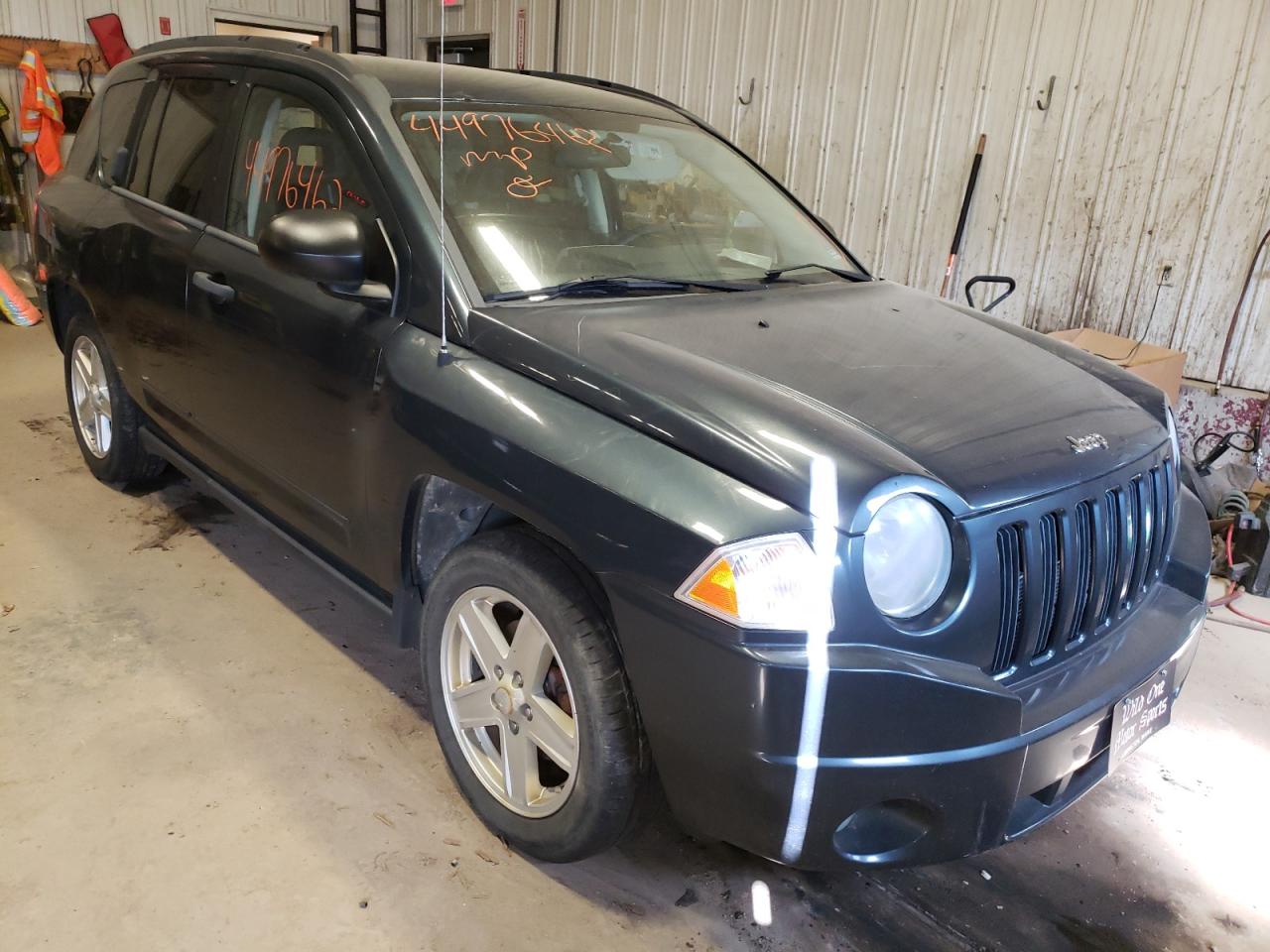 JEEP COMPASS SP 2008 with VIN 1J8FF47W98D514078 - Photo from auction