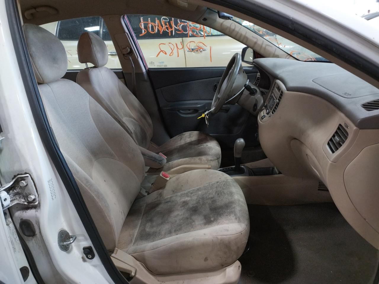 Photo 5 from auction – 2009 KIA RIO BASE with VIN KNADE223296522920