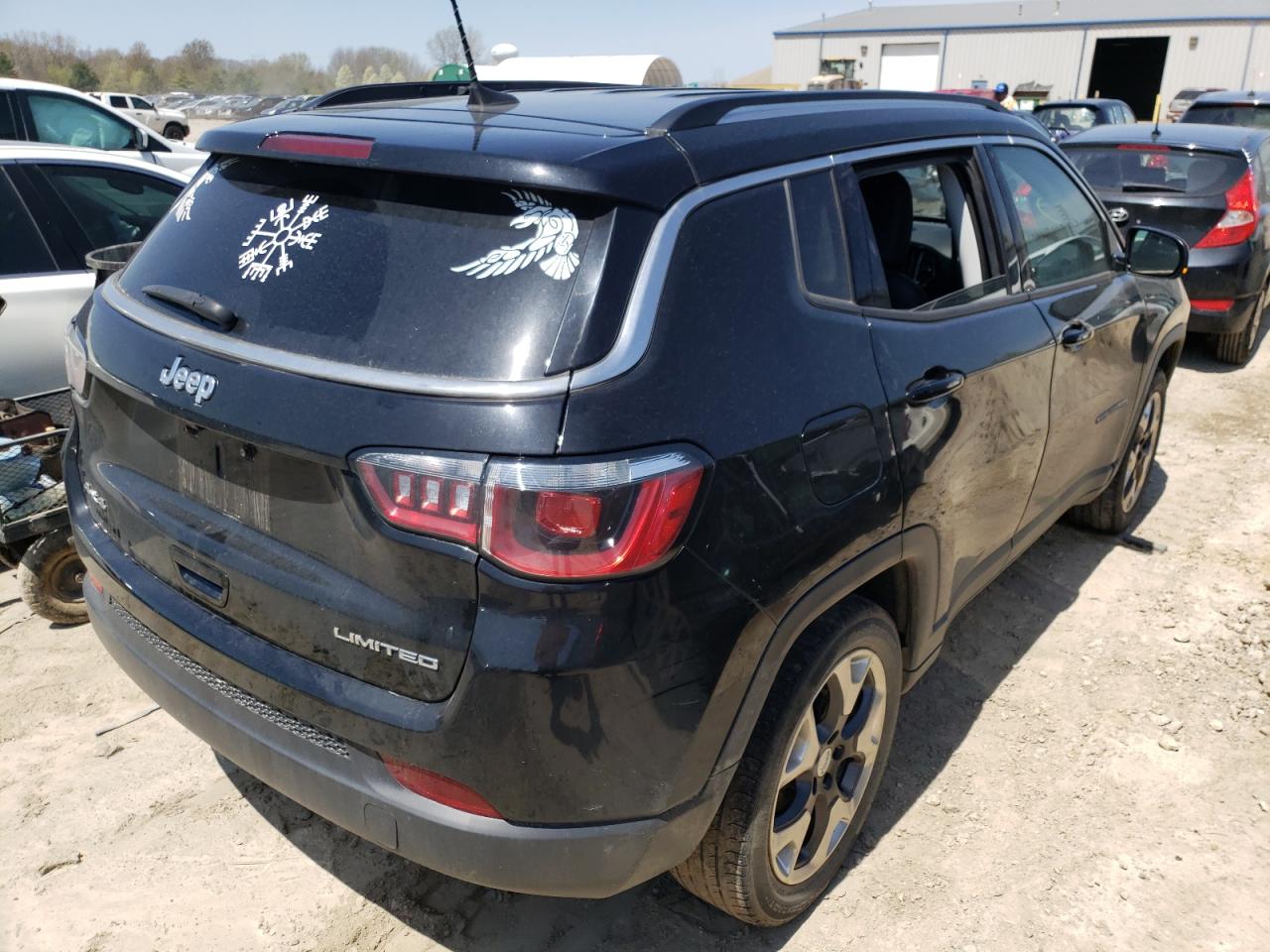 Photo 4 from auction – 2018 JEEP COMPASS LI with VIN 3C4NJDCB2JT262825