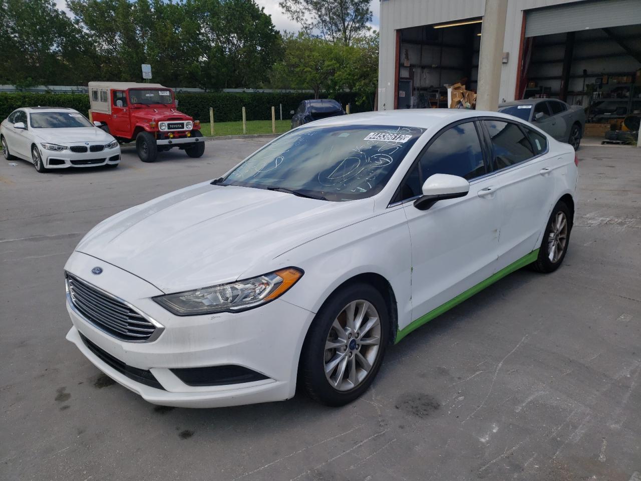 Photo 2 from auction – 2017 FORD FUSION SE with VIN 3FA6P0H73HR184701