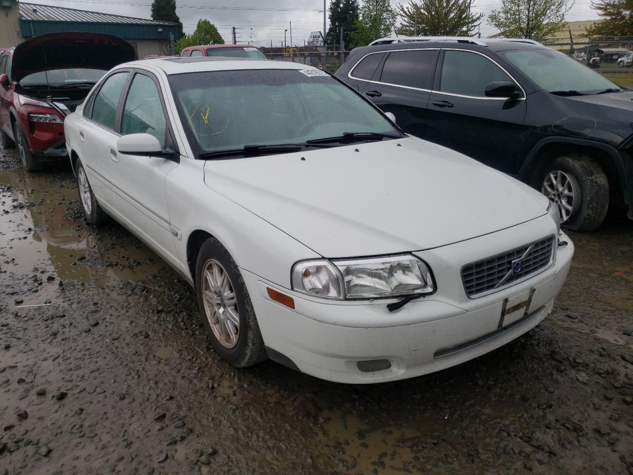 VOLVO S80 2.5T 2005 with VIN YV1TS592451395952 - Photo from auction