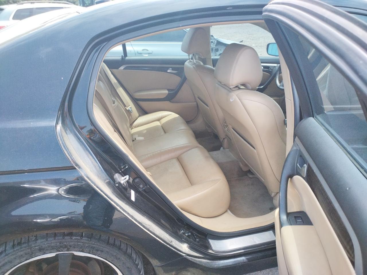 Photo 6 from auction – 2007 ACURA TL with VIN 19UUA66207A043995