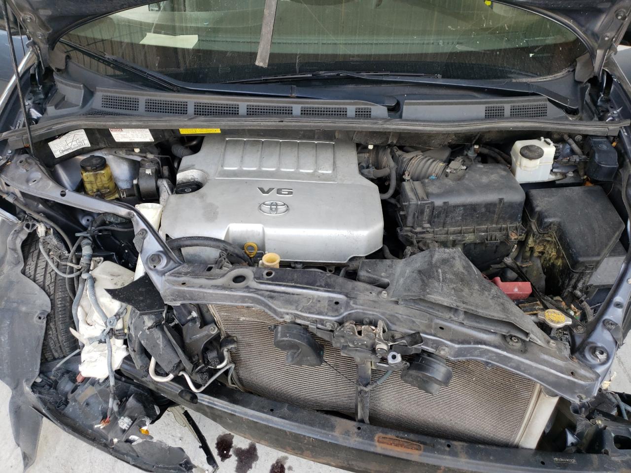 Photo 7 from auction – 2010 TOYOTA SIENNA CE with VIN 5TDKK4CC9AS337359