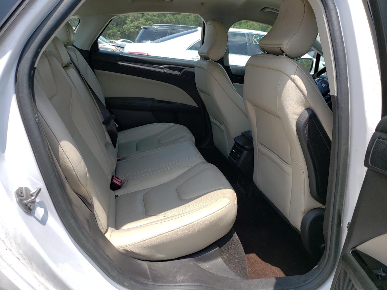 Photo 6 from auction – 2016 FORD FUSION TIT with VIN 3FA6P0K97GR251597
