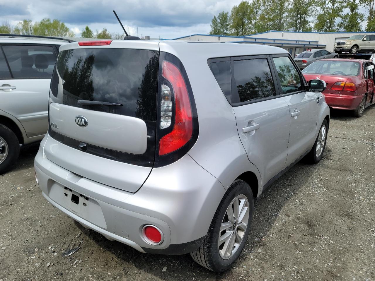 Photo 4 from auction – 2017 KIA SOUL + with VIN KNDJP3A5XH7473287
