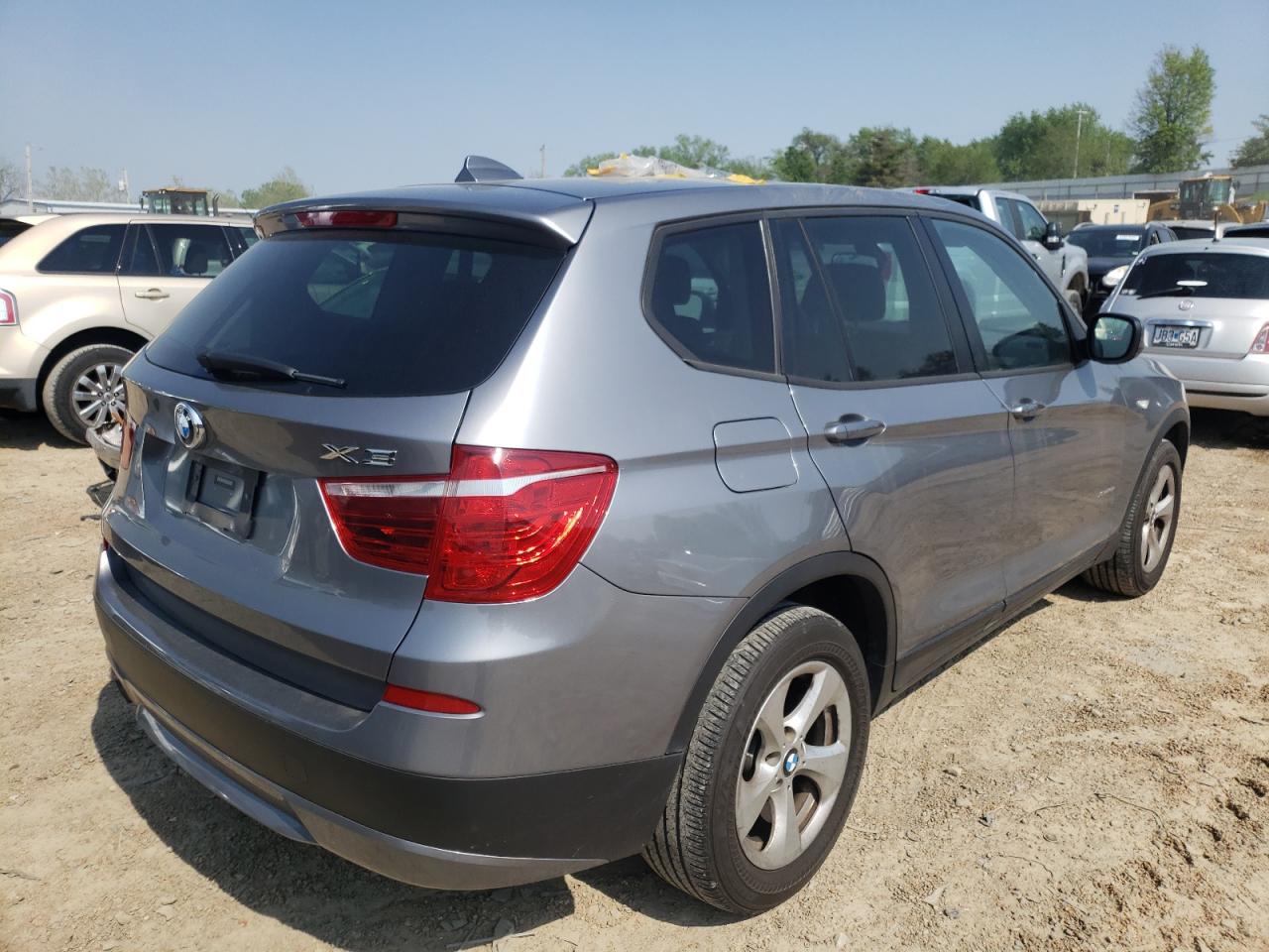 Photo 4 from auction – 2011 BMW X3 XDRIVE2 with VIN 5UXWX5C55BL703894