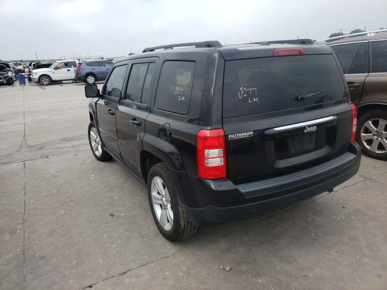 Photo 3 from auction – 2017 JEEP PATRIOT SP with VIN 1C4NJPBA6HD201374