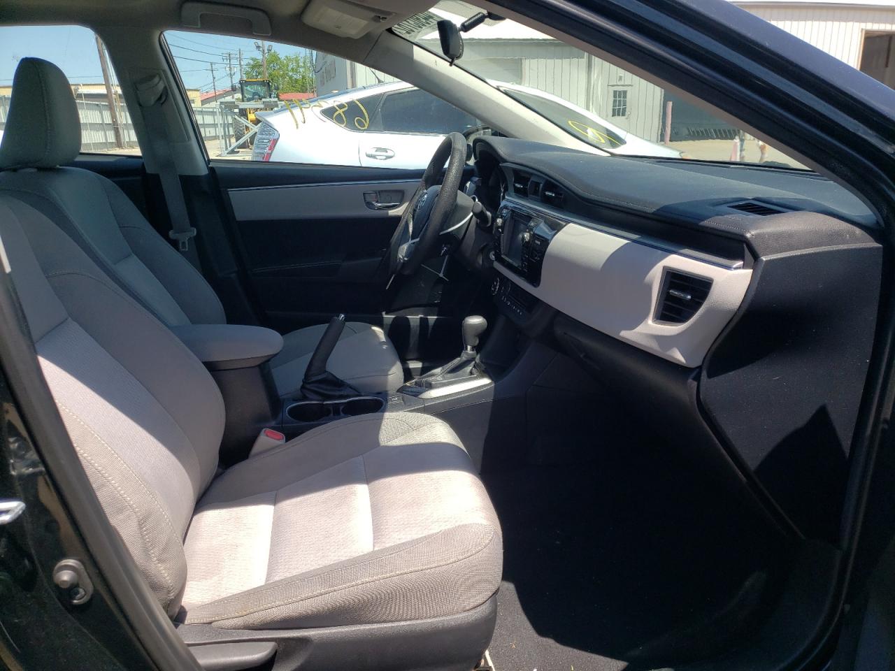 Photo 5 from auction – 2014 TOYOTA COROLLA L with VIN 2T1BURHE5EC216473