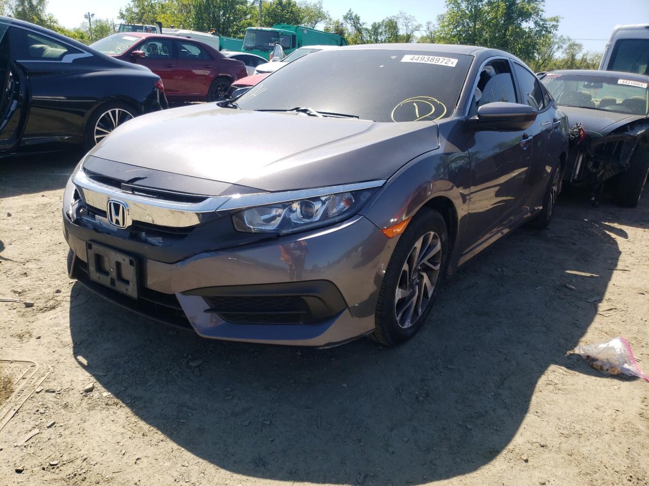 Photo 2 from auction – 2018 HONDA CIVIC EX with VIN 2HGFC2F74JH540211