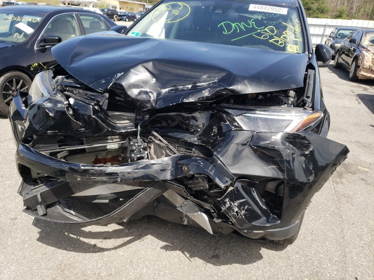 Photo 9 from auction – 2018 TOYOTA RAV4 ADVEN with VIN 2T3RFREV2JW788839