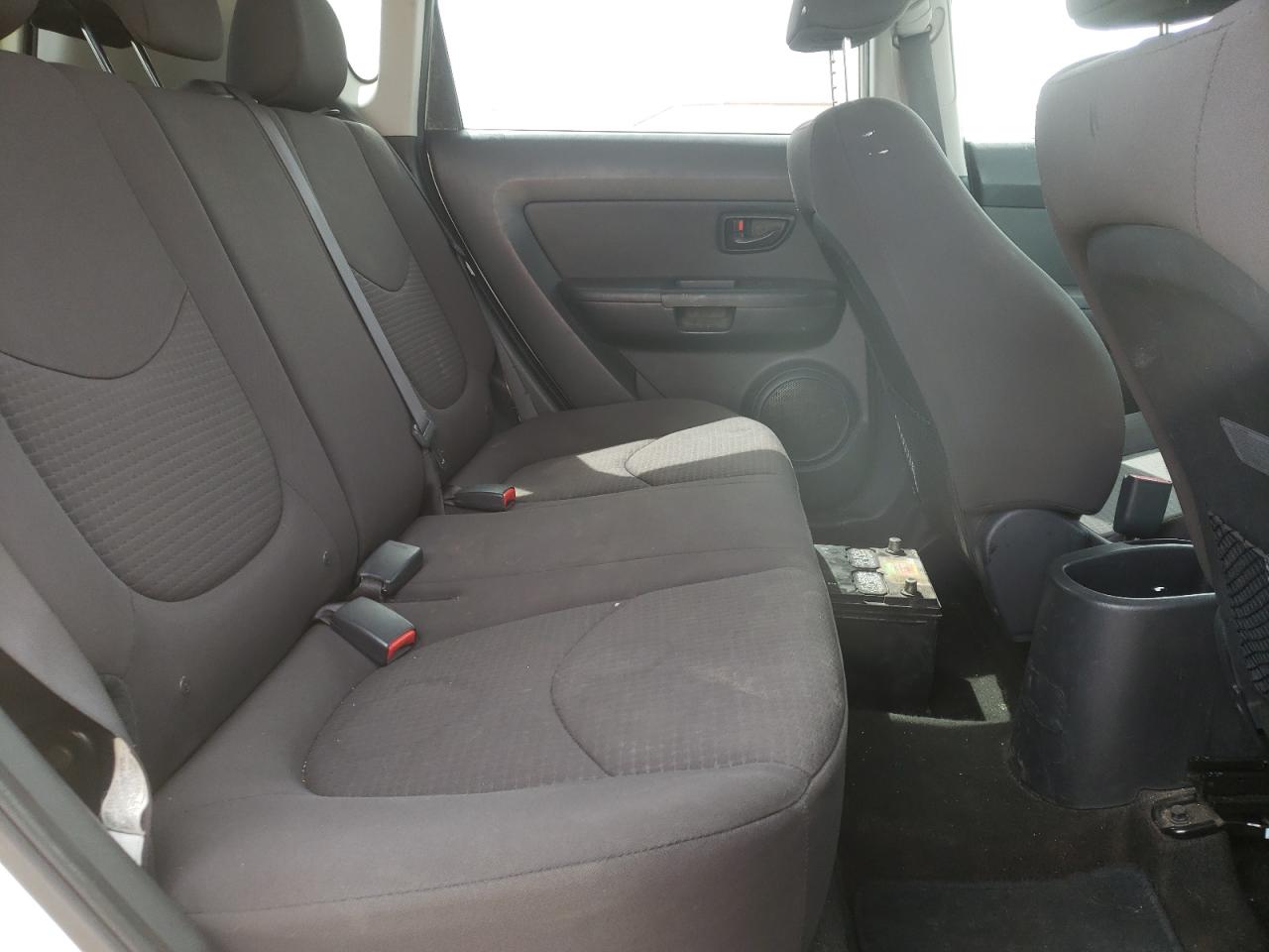Photo 6 from auction – 2013 KIA SOUL with VIN KNDJT2A58D7581598
