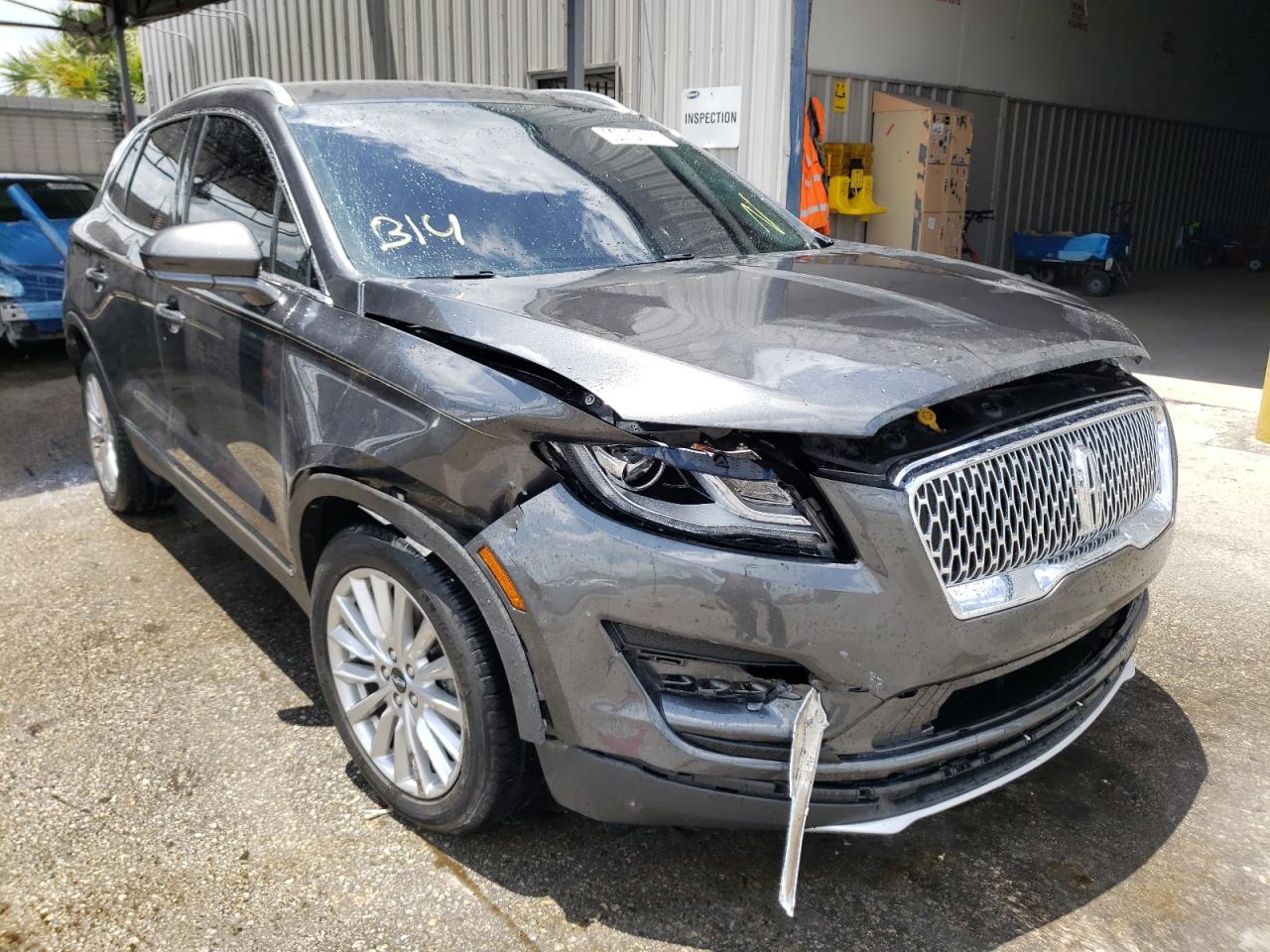 LINCOLN MKC 2019 con VIN 5LMCJ1C92KUL18894 - Foto de la subasta